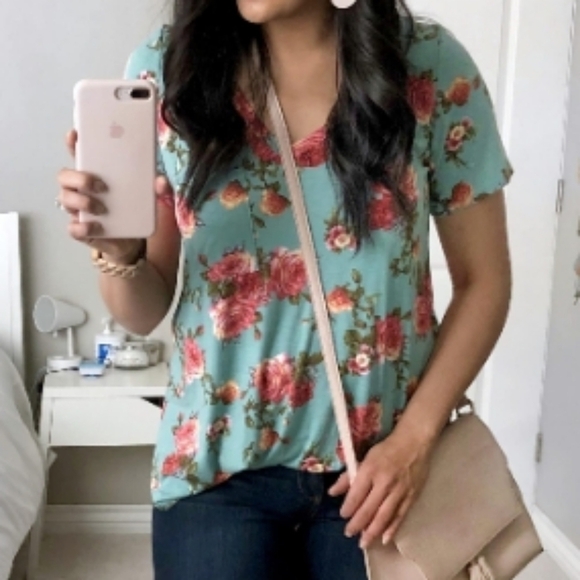 Modcloth tshirt Freeloader vneck tunic short sleeve tee turquoise pink floral M - Picture 5 of 8